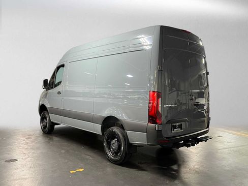 Used 2026 Mercedes-Benz Sprinter 2500 image 5