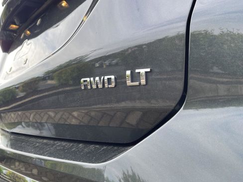 Used 2018 Chevrolet Equinox LT AWD/4WD image 11