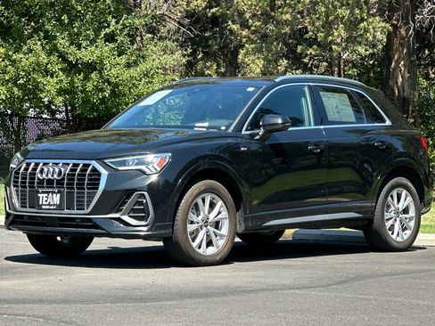 Used 2023 Audi Q3 2.0T Premium AWD/4WD image 8