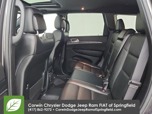 Used 2020 Jeep Grand Cherokee Limited image 32