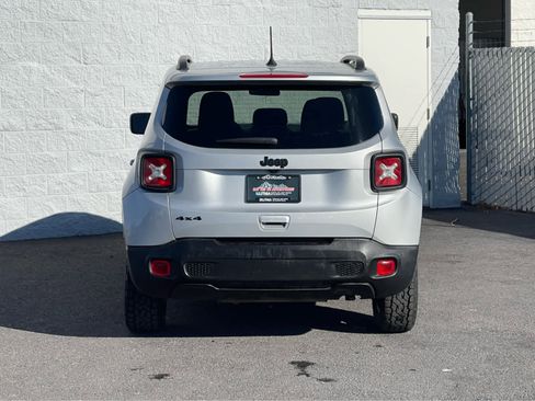 Used 2021 Jeep Renegade Sport image 6