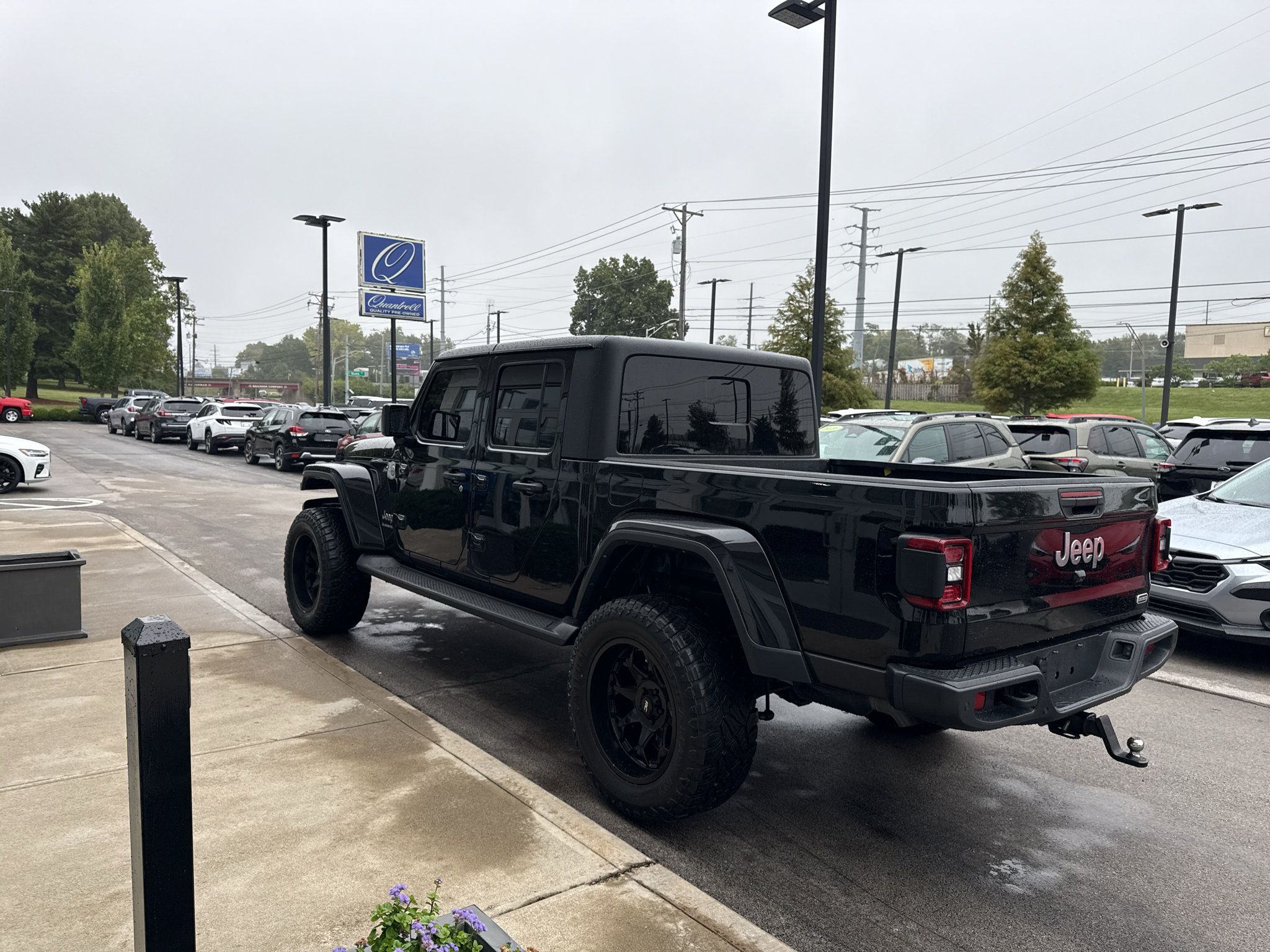 Used 2021 Jeep Gladiator Overland w/ Popular Equipment Package AWD/4WD image 5