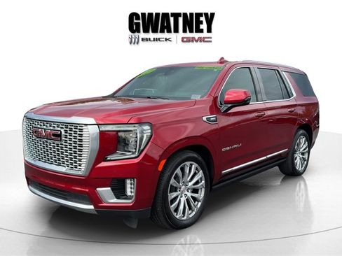 Used 2023 GMC Yukon Denali w/ Max Trailering Package image 3