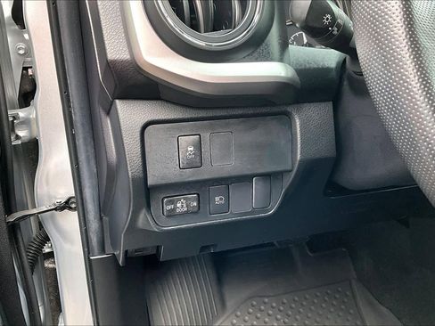 Used 2023 Toyota Tacoma SR5 image 62