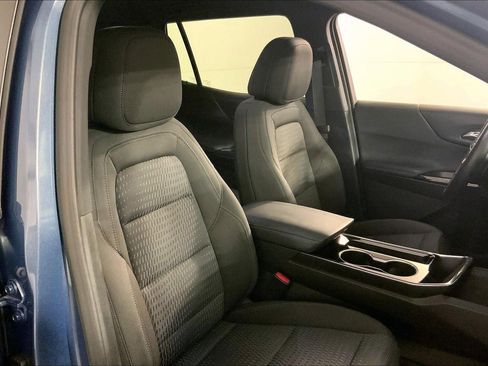 Used 2025 Chevrolet Equinox LT image 7