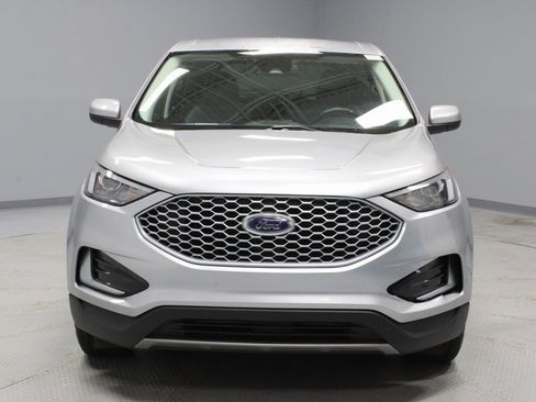 Certified 2024 Ford Edge SEL image 6