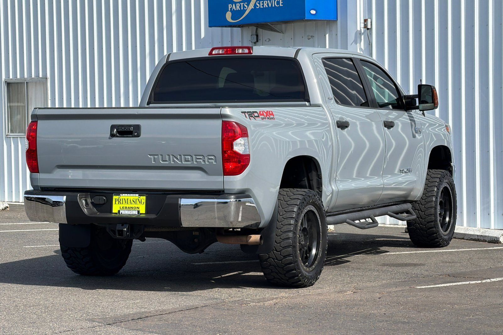 Used 2018 Toyota Tundra SR5 w/ TRD Off Road Package AWD/4WD image 4