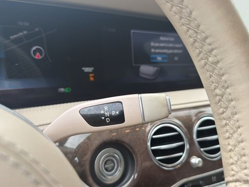 Used 2019 Mercedes-Benz S 450 Sedan image 25