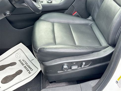 Certified 2024 Cadillac XT4 Premium Luxury w/ Active Safety Package image 11