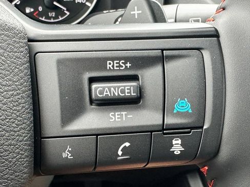 Used 2026 Nissan Rogue SV AWD/4WD image 13