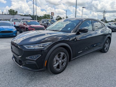 Used 2023 Ford Mustang Mach-E Select RWD image 8
