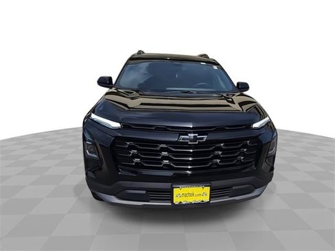 Used 2025 Chevrolet Equinox LT w/ Midnight Edition image 3