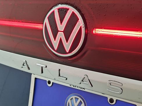 New 2026 Volkswagen Atlas SEL Premium R-Line AWD/4WD image 12
