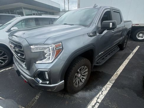 Used 2021 GMC Sierra 1500 AT4 w/ AT4 Value Package AWD/4WD image 5
