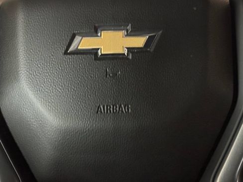 Used 2024 Chevrolet Silverado 2500 LT AWD/4WD image 13