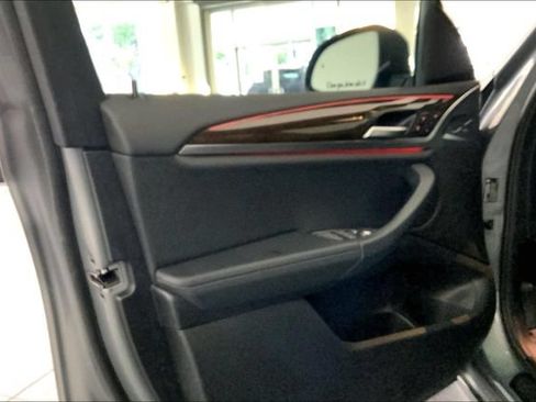 Used 2023 BMW X3 sDrive30i w/ Convenience Package RWD image 10