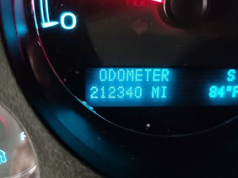 Used 2014 GMC Yukon XL SLT AWD/4WD image 13