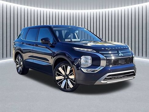 New 2026 Mitsubishi Outlander SE FWD image 1