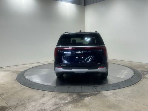 New 2026 Kia Carnival EX image 6