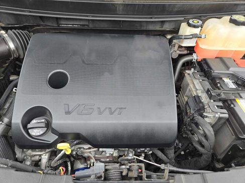 Certified 2021 Chevrolet Traverse RS w/ LPO, Floor Liner Package image 31