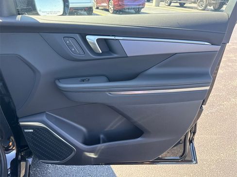 New 2026 Buick Enclave Sport Touring w/ Power Package image 39