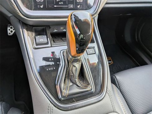 Certified 2022 Subaru Outback Wilderness w/ Wilderness Package image 16