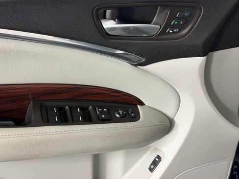 Used 2016 Acura MDX SH-AWD w/ Technology Package image 13