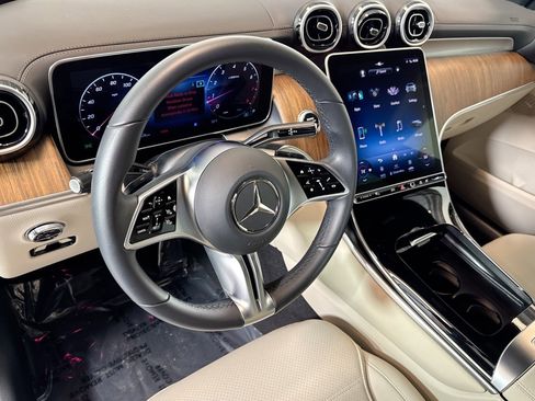 Certified 2024 Mercedes-Benz GLC 300 4MATIC image 9