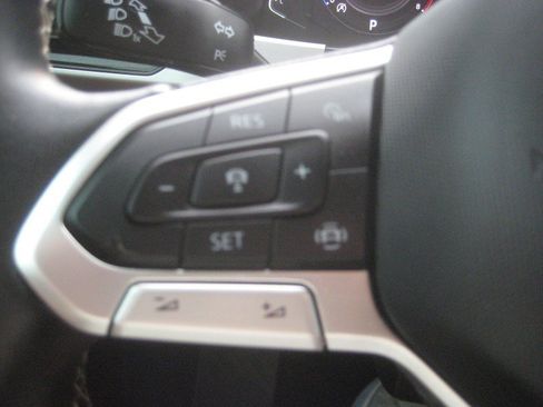 Used 2022 Volkswagen Atlas SE AWD/4WD image 27