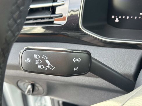 Certified 2025 Volkswagen Jetta S image 24