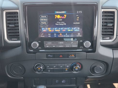 Used 2024 Nissan Frontier SV RWD image 12