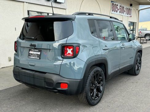 Used 2018 Jeep Renegade Altitude image 4