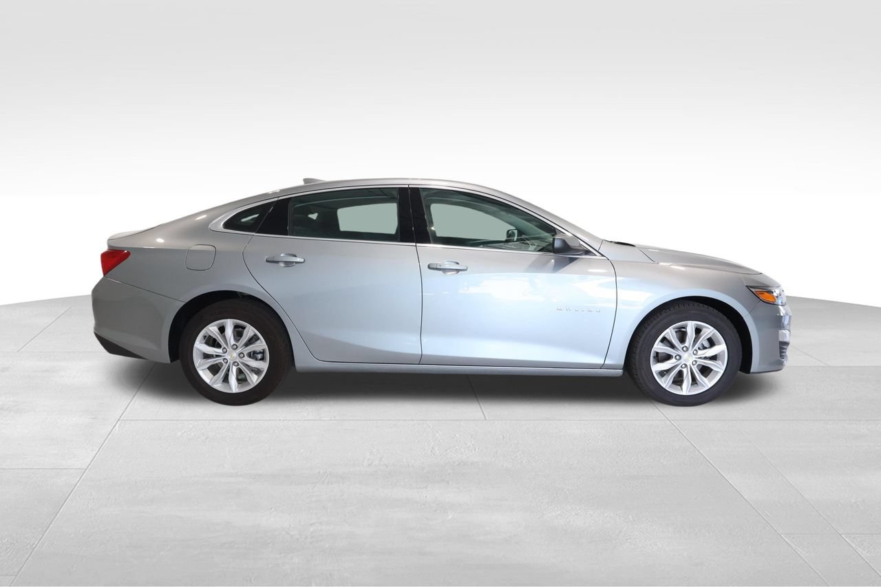 Used 2024 Chevrolet Malibu LT FWD image 5