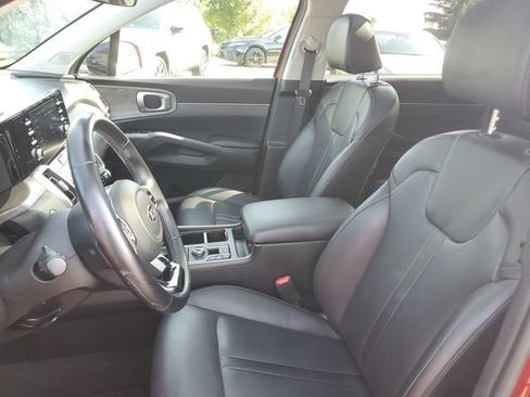 Used 2021 Kia Sorento EX w/ Panoramic Sunroof Package AWD/4WD image 18