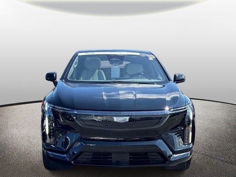 Certified 2025 Cadillac Optiq Sport 2 AWD/4WD image 27