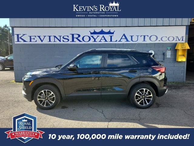 Used 2024 Chevrolet TrailBlazer LT w/ Convenience Package AWD/4WD image 1
