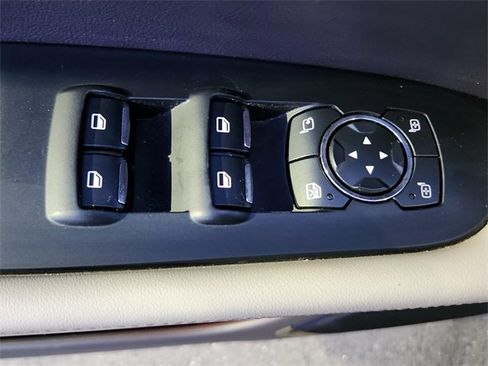 Used 2021 Lincoln Nautilus Reserve w/ Equipment Group 201A image 20