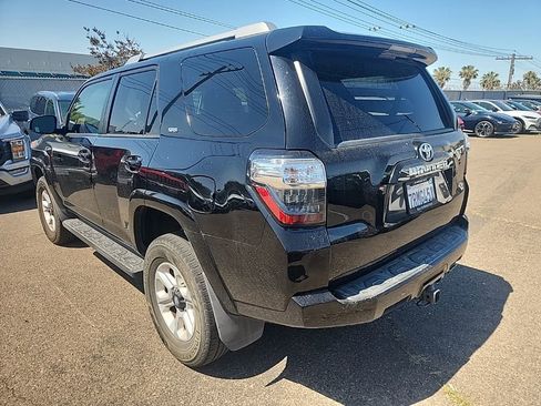 Used 2016 Toyota 4Runner SR5 RWD image 10