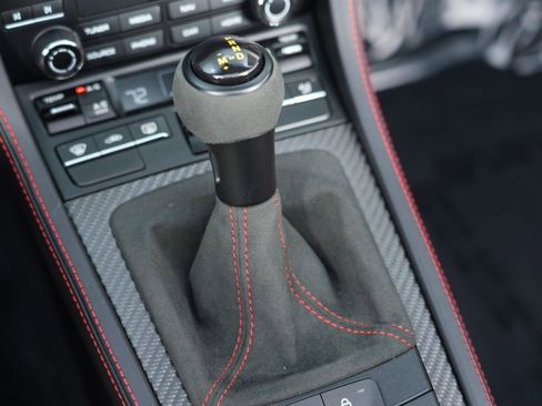 Used 2024 Porsche 718 Boxster Spyder RS w/ Light Design Package image 29