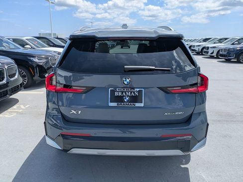 New 2026 BMW X1 xDrive28i w/ Technology Package AWD/4WD image 5