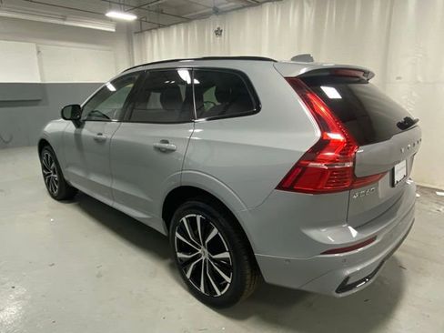 Certified 2025 Volvo XC60 B5 Plus AWD/4WD image 2