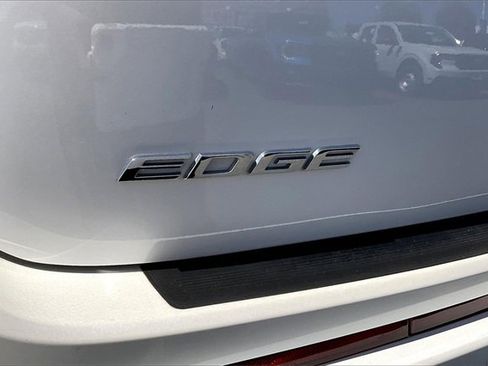 Certified 2017 Ford Edge Sport w/ Equipment Group 401A image 8