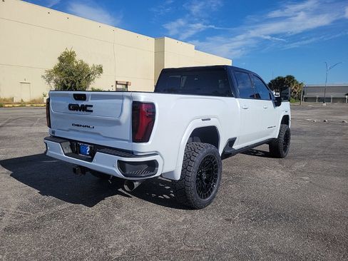 New 2026 GMC Sierra 2500 Denali Ultimate image 6