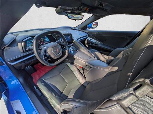 Used 2025 Chevrolet Corvette Stingray Coupe image 10