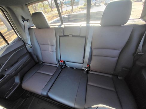 New 2026 Honda Ridgeline Black Edition image 12