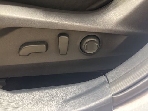 Certified 2025 Subaru Legacy Premium image 12