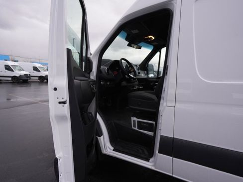 New 2026 Mercedes-Benz Sprinter 3500 image 8