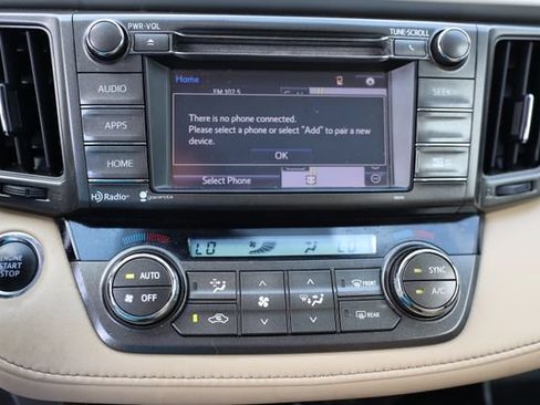 Used 2014 Toyota RAV4 Limited AWD/4WD image 27