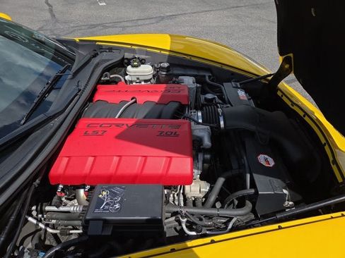 Used 2009 Chevrolet Corvette Z06 w/ Preferred Equipment Group RWD image 8