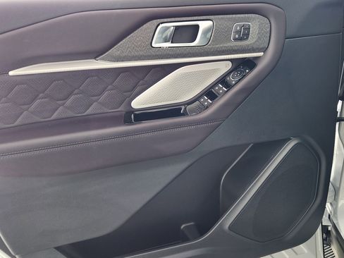 New 2026 Ford Explorer Platinum w/ LUX Leather Package image 14